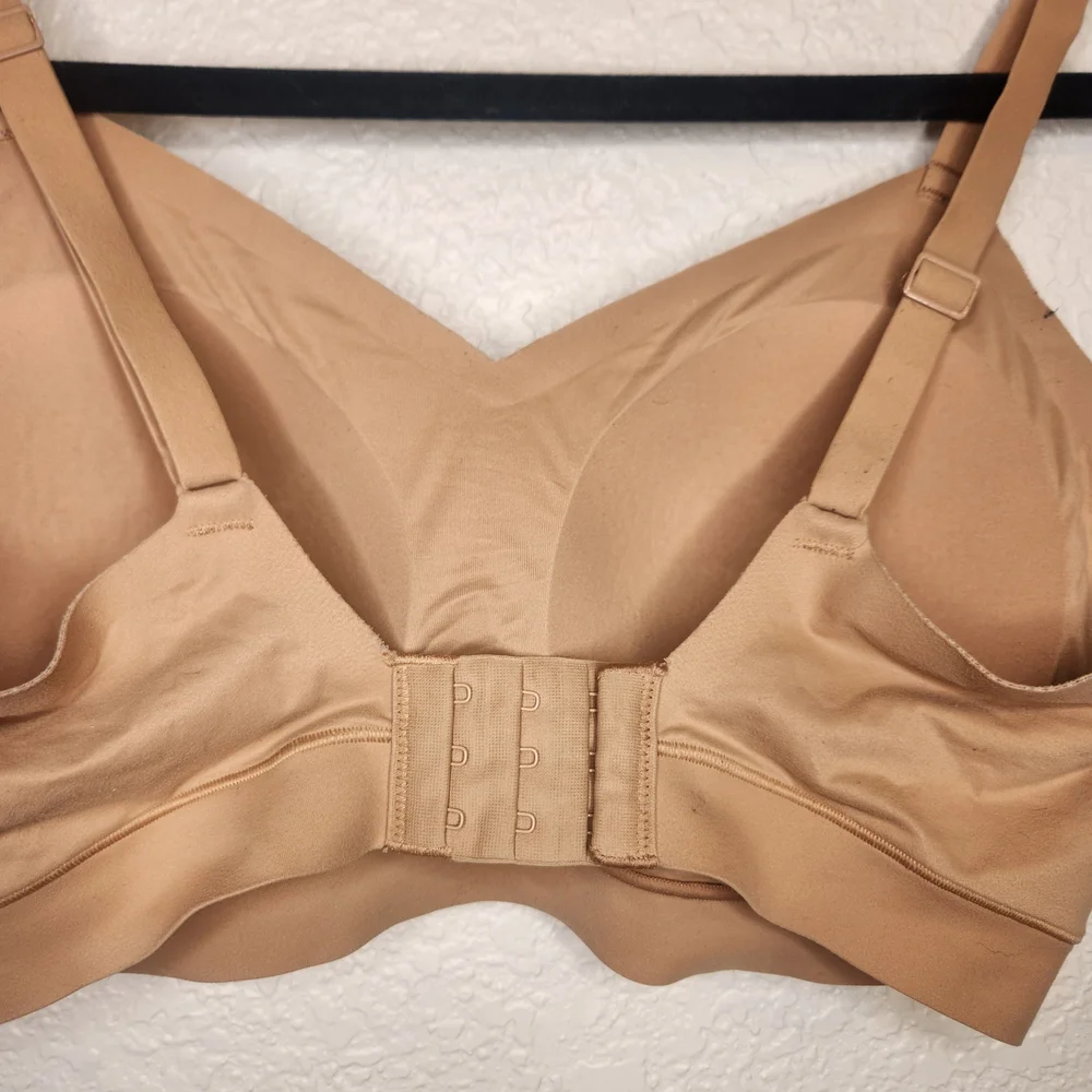 Flatley Bra Liftwear Crossover Seamless Wire-Free Sand Tan Size M
